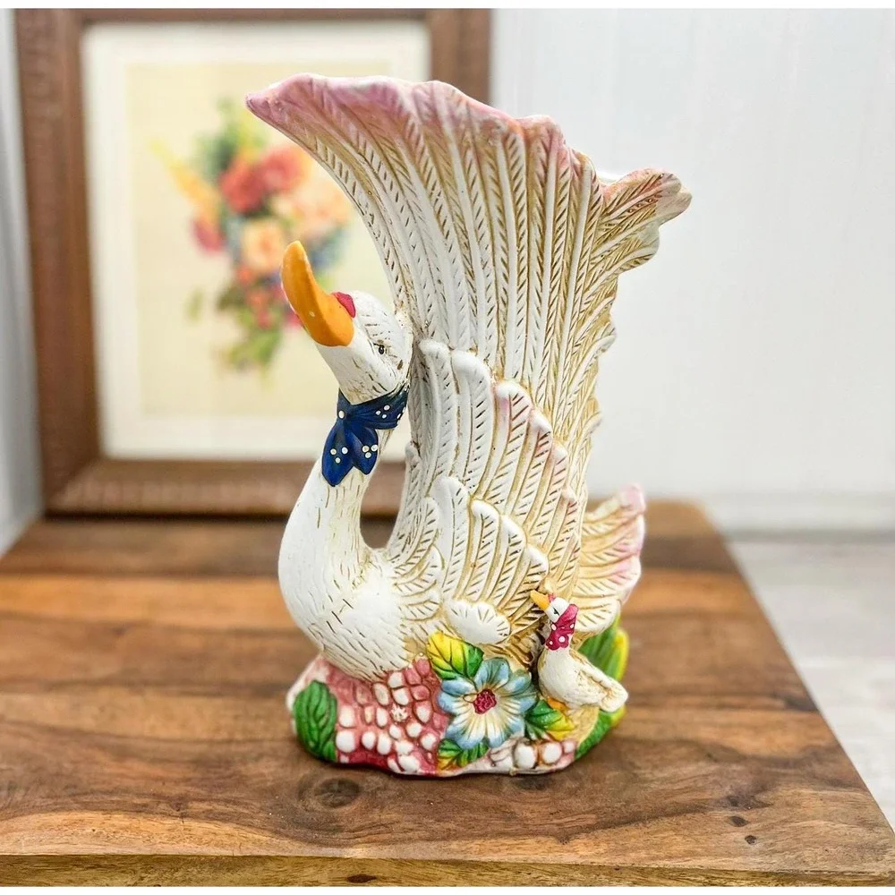 Vintage Ceramic Swan Vase Planter: White Goose‎ Decor